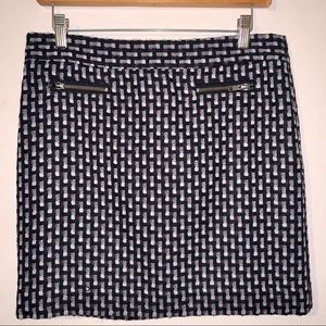 Loft Tweed Two front Pocket Black Print Skirt